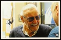 Stan Lee Signed 11x17 Photo (Beckett) at PristineAuction.com