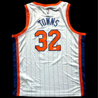 Karl-Anthony Towns Signed Knicks Nike Authentic Jersey (JSA) at PristineAuction.com