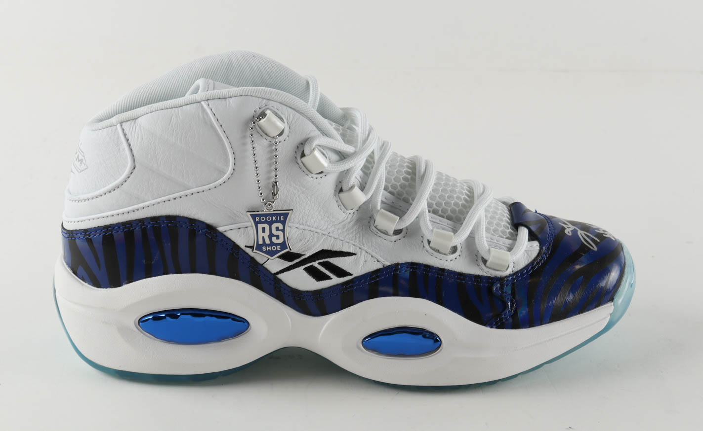 Allen Iverson Signed Reebok Basketball Shoe Inscribed "HOF 2K16" (Beckett) at PristineAuction.com Allen Iverson Signed Reebok Basketball Shoe Inscribed "HOF 2K16" (Beckett) at PristineAuction.com