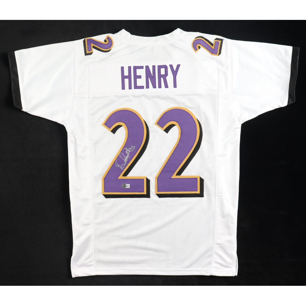 Derrick Henry Signed Jersey (Beckett) at PristineAuction.com