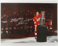 Nicklas Lidstrom Signed 2008 Stanley Cup Champions Red Wings 16x20 Photo (JSA) at PristineAuction.com