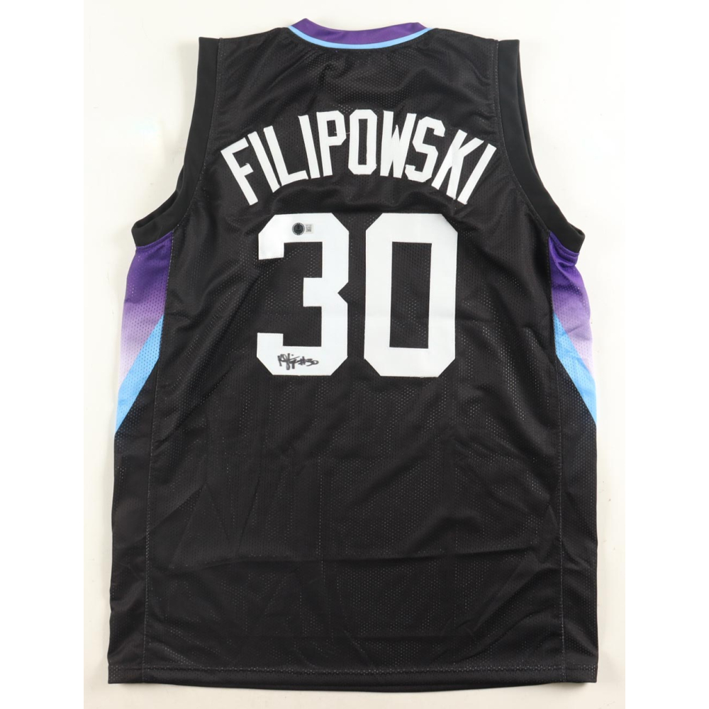 Kyle Filipowski Signed Jersey (Beckett) at PristineAuction.com
