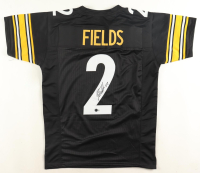 Justin Fields Signed Jersey (Beckett) at PristineAuction.com