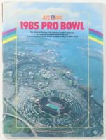1985 NFL Pro Bowl Program Signed by (17) with Walter Payton, Dan Marino, John Stallworth (Beckett) at PristineAuction.com