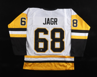 Jaromir Jagr Signed Jersey (Beckett) at PristineAuction.com