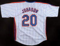 Howard "Hojo" Johnson Signed Jersey Inscribed "1986 WS Champs" (Authentic Ink) at PristineAuction.com