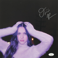 Olivia Rodrigo Signed "GUTS" Vinyl Record Album Insert (JSA) at PristineAuction.com