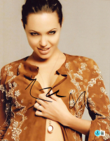 Angelina Jolie Signed 11x14 Photo (Beckett) at PristineAuction.com