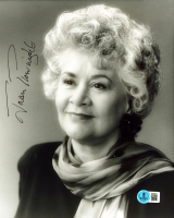 Joan Plowright Signed 8x10 Photo (Beckett) at PristineAuction.com