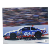 Richard Petty Signed NASCAR 8x10 Photo (Beckett) at PristineAuction.com