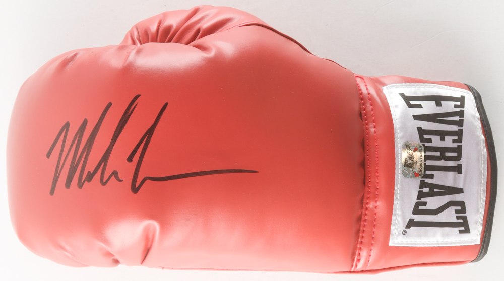 Mike Tyson Signed Everlast Boxing Glove (Tyson) at PristineAuction.com Mike Tyson Signed Everlast Boxing Glove (Tyson) at PristineAuction.com