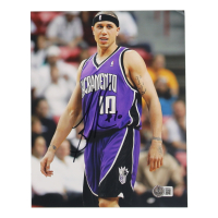 Mike Bibby Signed Kings 8x10 Photo (Beckett) at PristineAuction.com