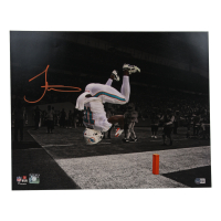 Tyreek Hill Signed Dolphins 16x20 Photo (Beckett) at PristineAuction.com