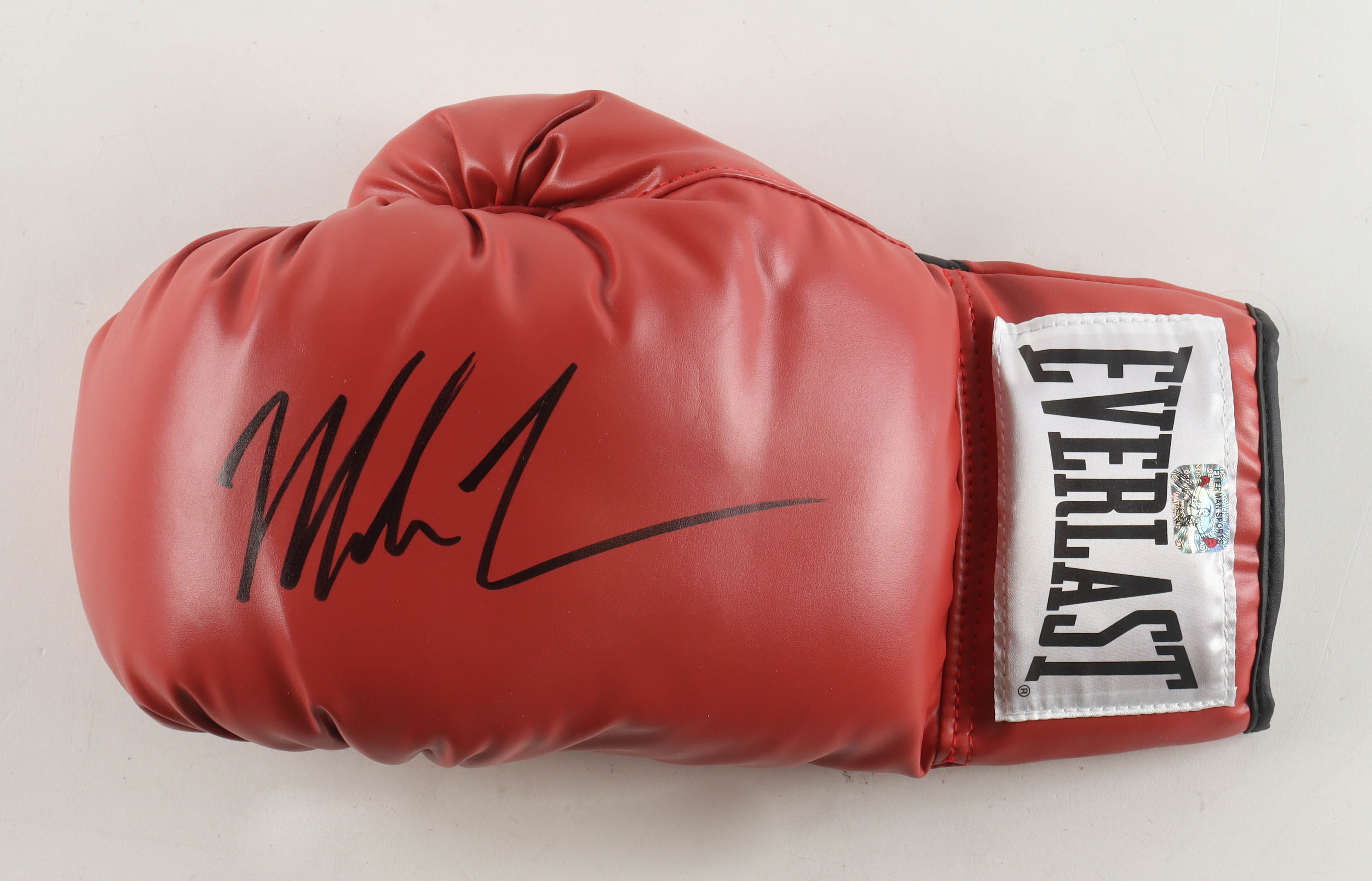 Mike Tyson Signed Everlast Boxing Glove (Tyson) at PristineAuction.com Mike Tyson Signed Everlast Boxing Glove (Tyson) at PristineAuction.com