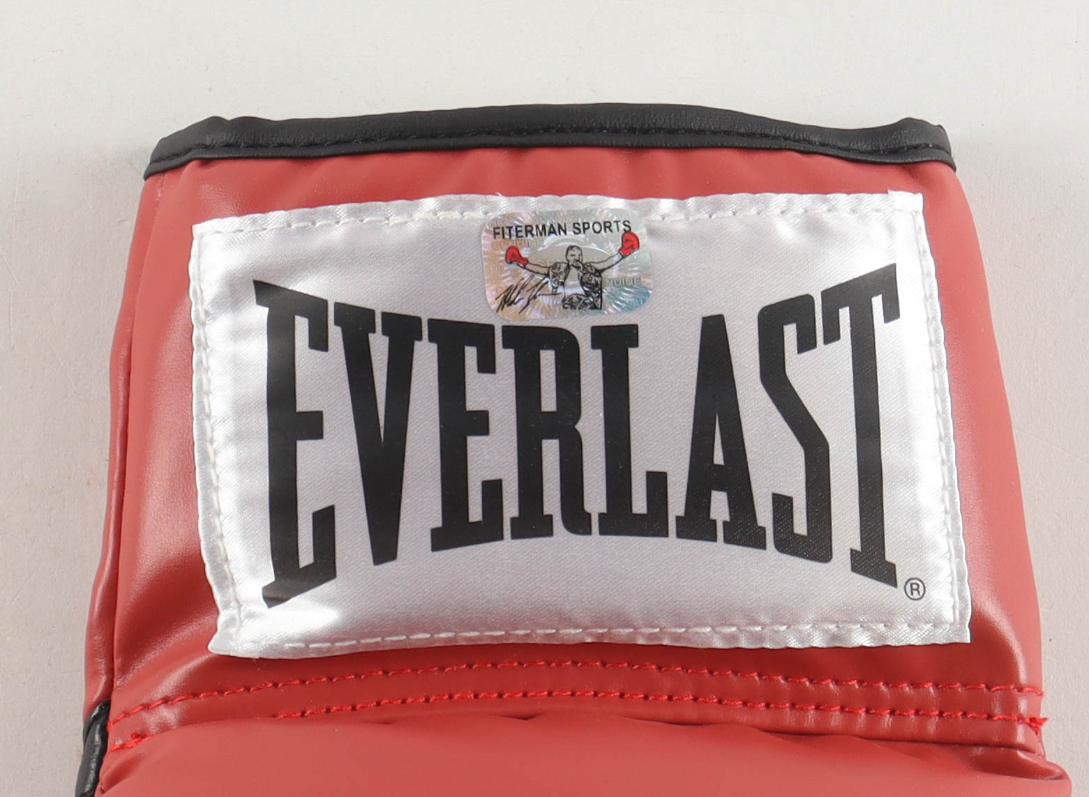 Mike Tyson Signed Everlast Boxing Glove (Tyson) at PristineAuction.com Mike Tyson Signed Everlast Boxing Glove (Tyson) at PristineAuction.com
