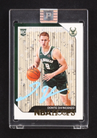 Donte DiVincenzo Signed 2018-19 Hoops Winter #246 RC (PA) at PristineAuction.com