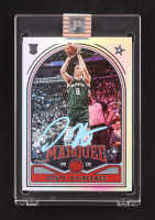Donte DiVincenzo Signed 2018-19 Panini Chronicles #258 RC / Marquee (PA) at PristineAuction.com