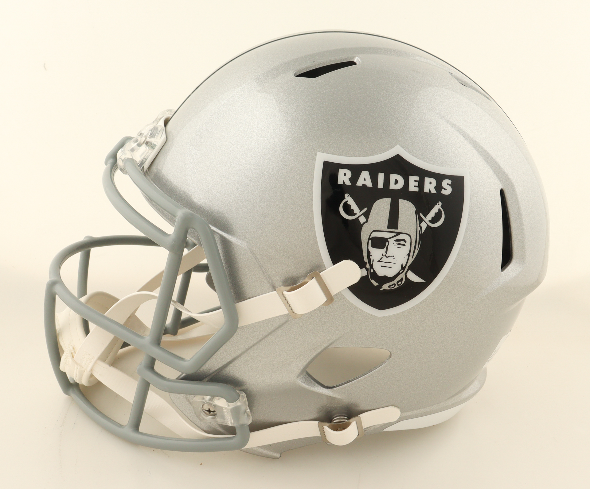 Mike Haynes Signed Raiders Full-Size Speed Helmet Inscribed "HOF 97, NFL Top 100" (JSA) at PristineAuction.com Mike Haynes Signed Raiders Full-Size Speed Helmet Inscribed "HOF 97, NFL Top 100" (JSA) at PristineAuction.com
