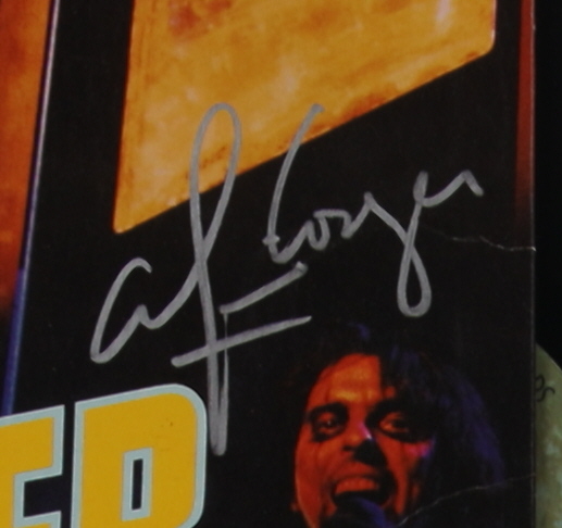 Alice Cooper Signed "The Alice Cooper Show" Vinyl Record Album (Beckett) at PristineAuction.com Alice Cooper Signed "The Alice Cooper Show" Vinyl Record Album (Beckett) at PristineAuction.com