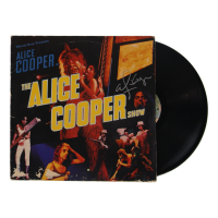 Alice Cooper Signed "The Alice Cooper Show" Vinyl Record Album (Beckett) at PristineAuction.com