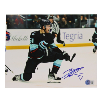 Shane Wright Signed Kraken 8x10 Photo (Beckett) at PristineAuction.com