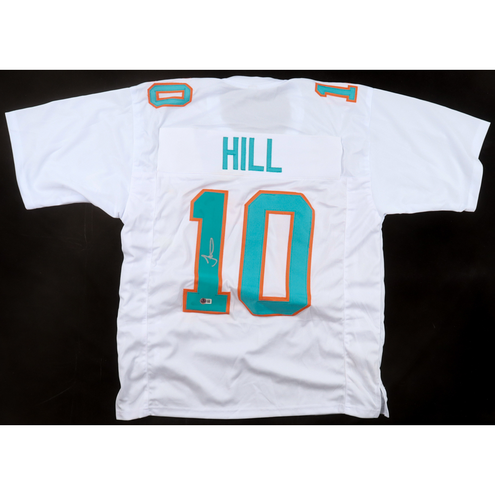 Tyreek Hill Signed Jersey (Beckett) at PristineAuction.com