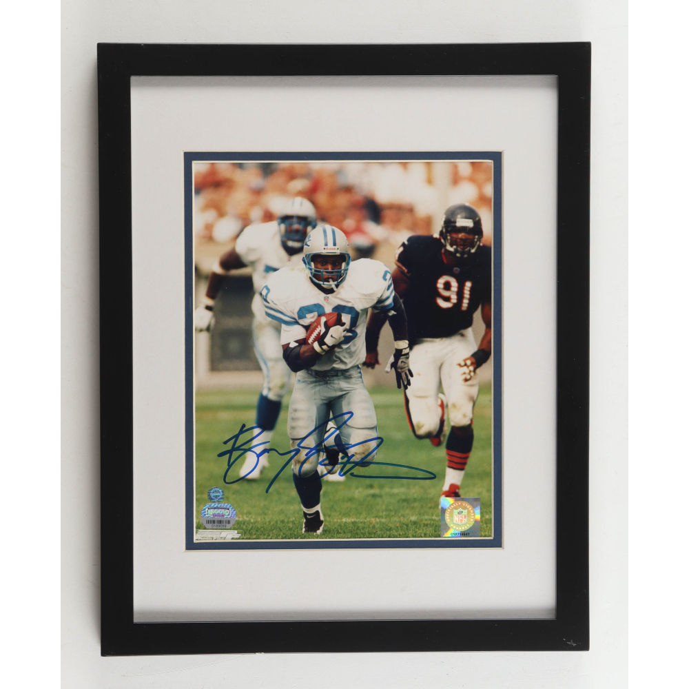 Barry Sanders Signed Lions Custom Framed Photo Display (Steiner & Mounted Memories) at PristineAuction.com