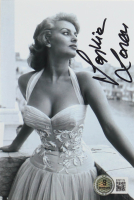 Sophia Loren Signed 4x6 Photo (Beckett) at PristineAuction.com
