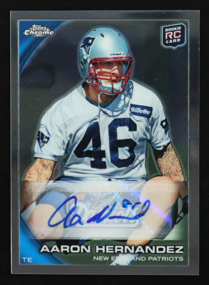 Aaron Hernandez 2010 Topps Chrome Rookie Autographs #C87 RC