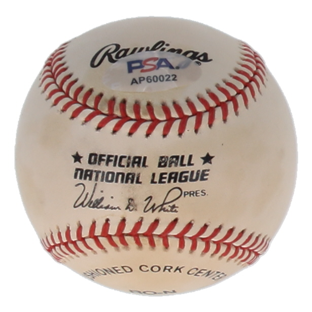 Maury Wills Signed ONL Baseball (PSA) at PristineAuction.com Maury Wills Signed ONL Baseball (PSA) at PristineAuction.com