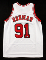 Dennis Rodman Signed Jersey (Beckett) at PristineAuction.com