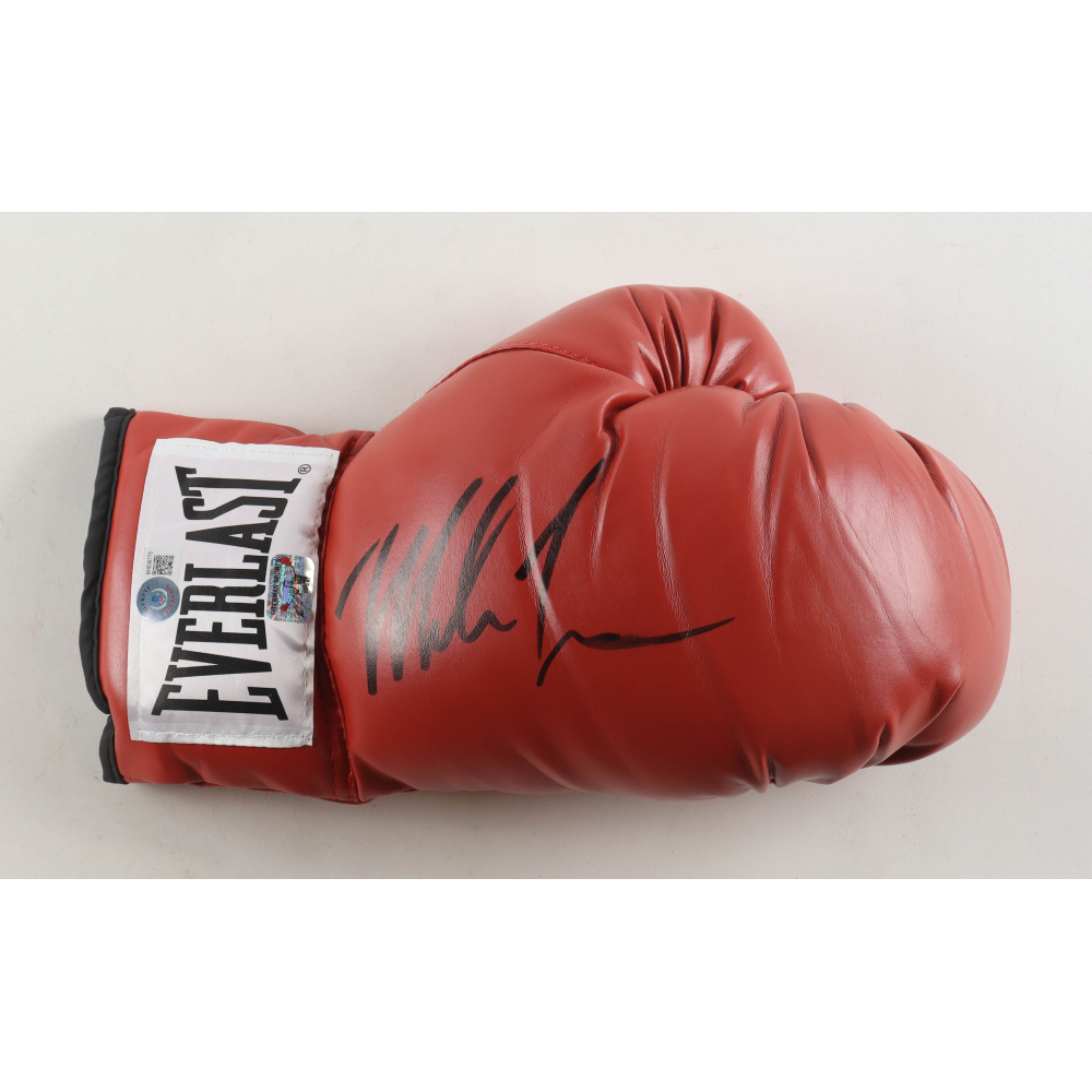 Mike Tyson Signed Everlast Boxing Glove (Beckett & Tyson) at PristineAuction.com