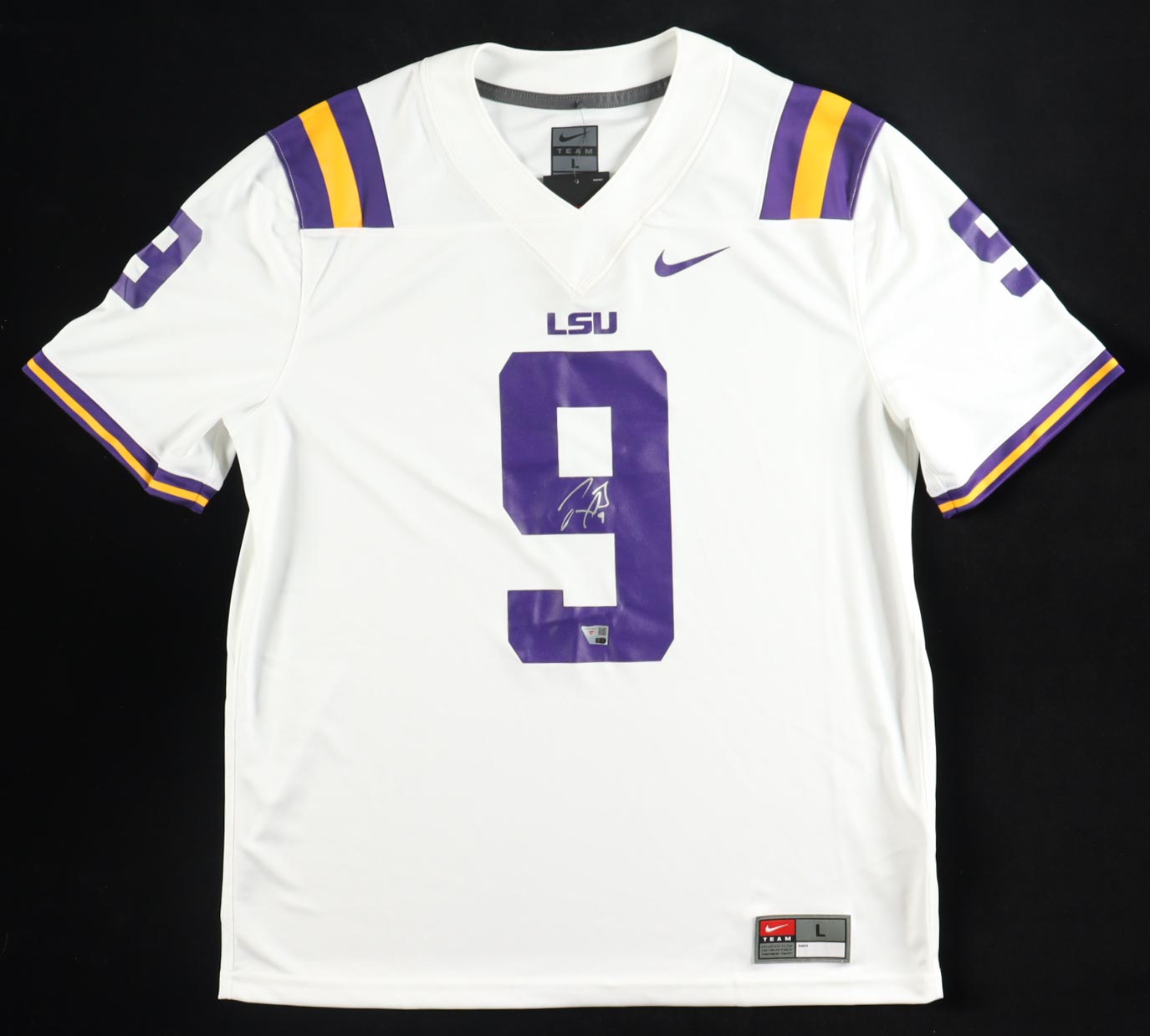 Joe Burrow Signed LSU Tigers Nike Jersey (Fanatics) at PristineAuction.com Joe Burrow Signed LSU Tigers Nike Jersey (Fanatics) at PristineAuction.com