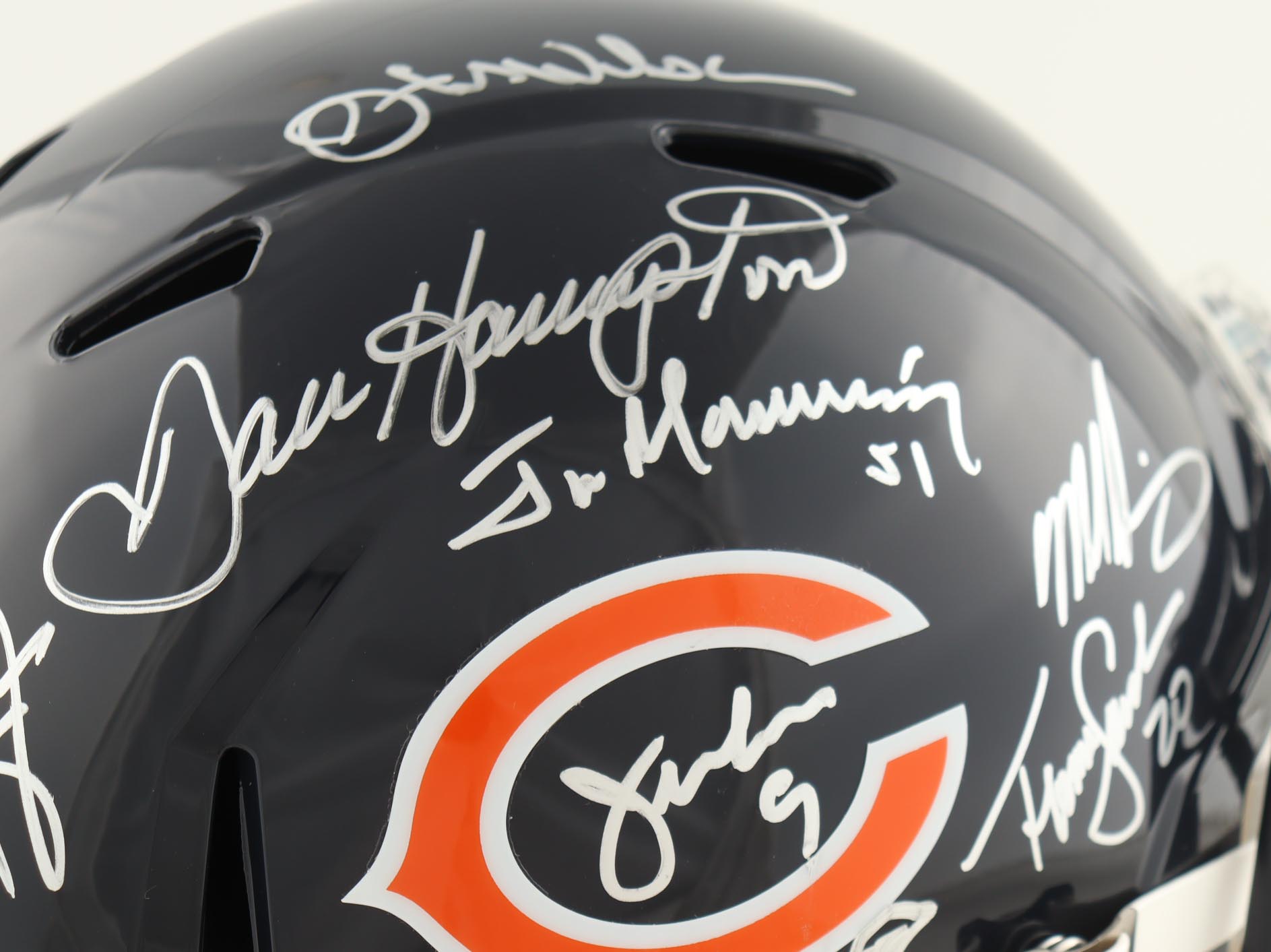Bears Full-Size Speed Helmet Team-Signed By (10) With Dan Hampton, Mike Singletary, Jim McMahon, Matt Suhey (JSA) at PristineAuction.com Bears Full-Size Speed Helmet Team-Signed By (10) With Dan Hampton, Mike Singletary, Jim McMahon, Matt Suhey (JSA) at PristineAuction.com