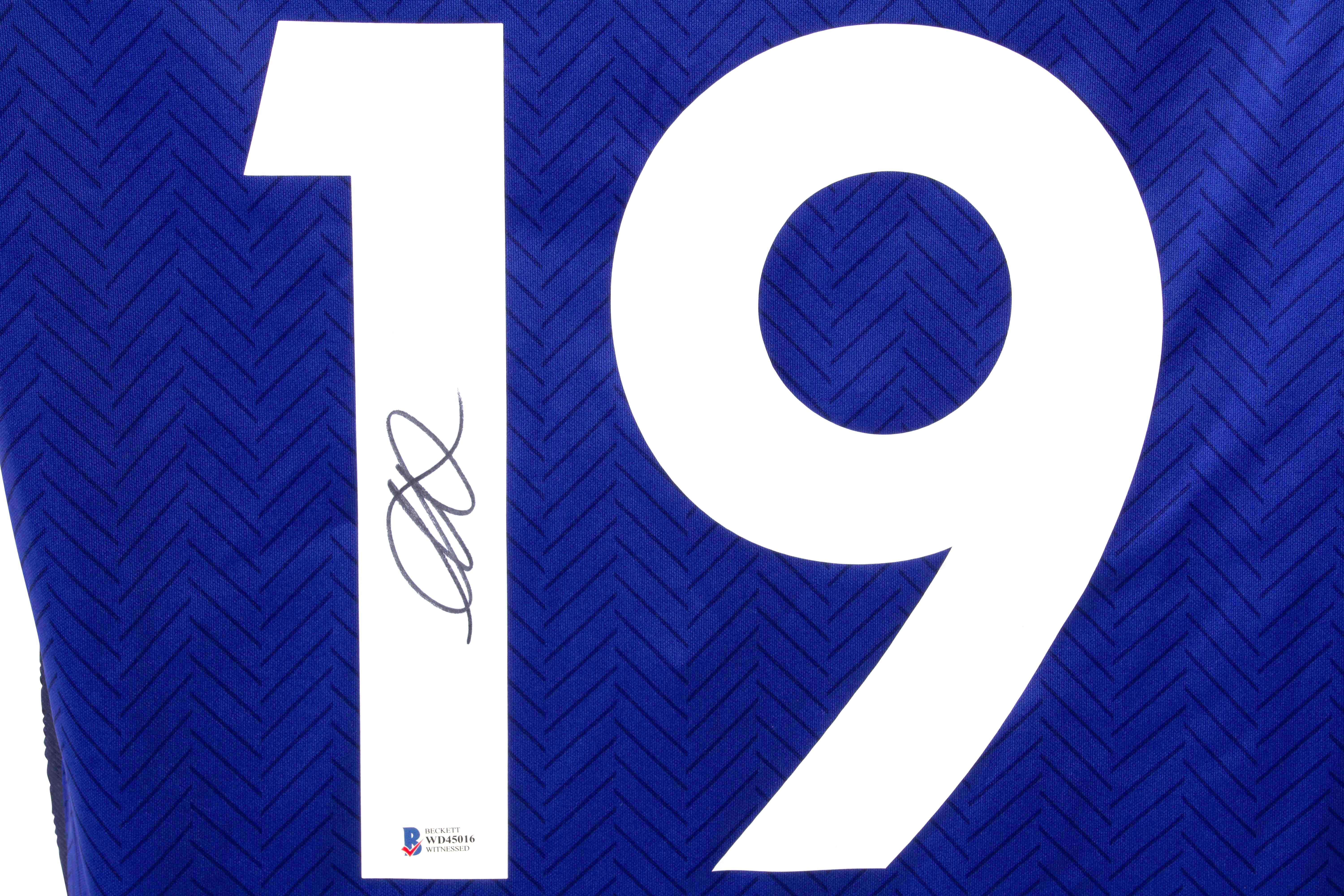 Mason Mount Signed Chelsea Nike Authentic Jersey (Beckett) at PristineAuction.com Mason Mount Signed Chelsea Nike Authentic Jersey (Beckett) at PristineAuction.com