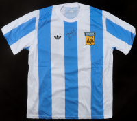 Mario Kempes Signed Jersey (JSA) at PristineAuction.com
