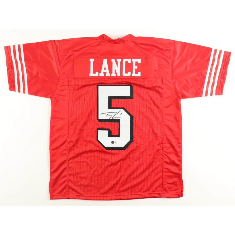 Trey Lance Signed Jersey (Beckett) at PristineAuction.com Trey Lance Signed Jersey (Beckett) at PristineAuction.com