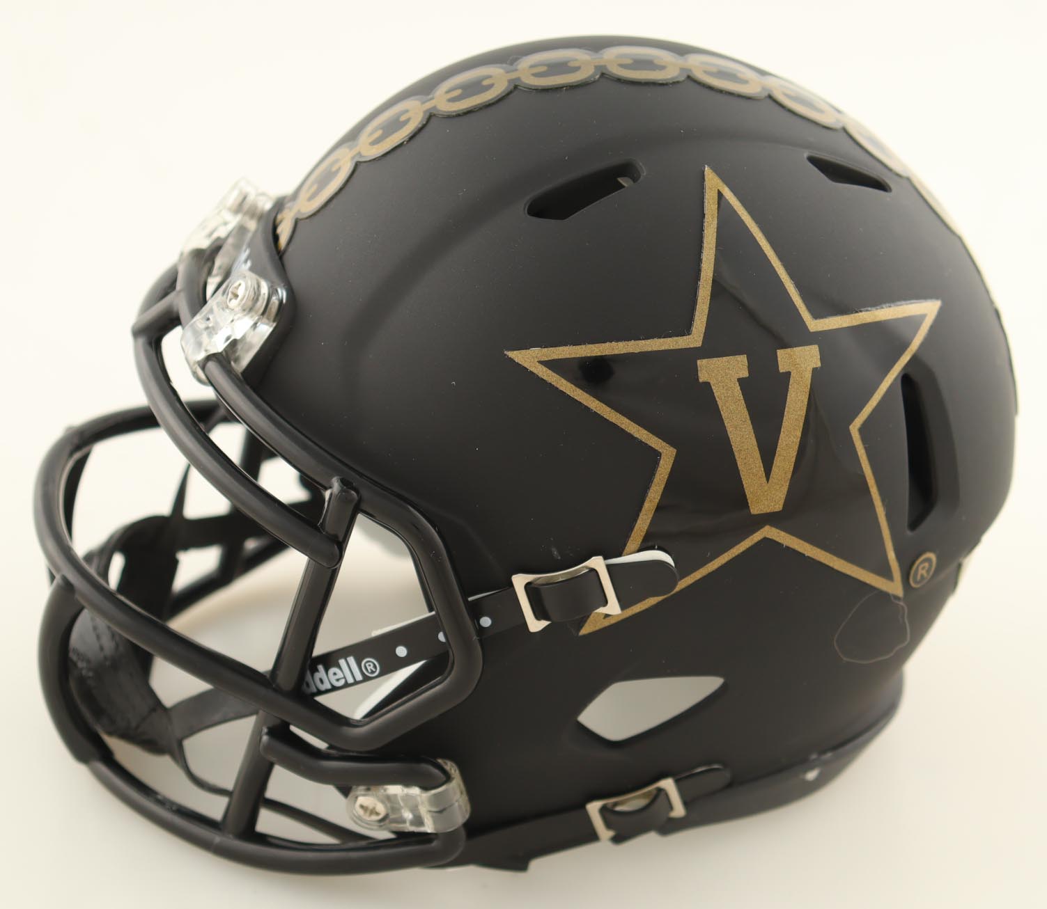 Clark Lea Signed Vanderbilt Commodores Matte Black Speed Mini Helmet (Beckett) at PristineAuction.com Clark Lea Signed Vanderbilt Commodores Matte Black Speed Mini Helmet (Beckett) at PristineAuction.com