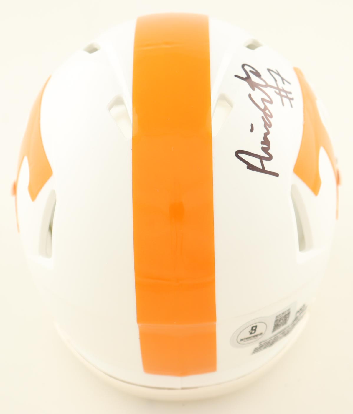 Arion Carter Signed Tennessee Volunteers Mini Speed Helmet (Beckett) at PristineAuction.com Arion Carter Signed Tennessee Volunteers Mini Speed Helmet (Beckett) at PristineAuction.com