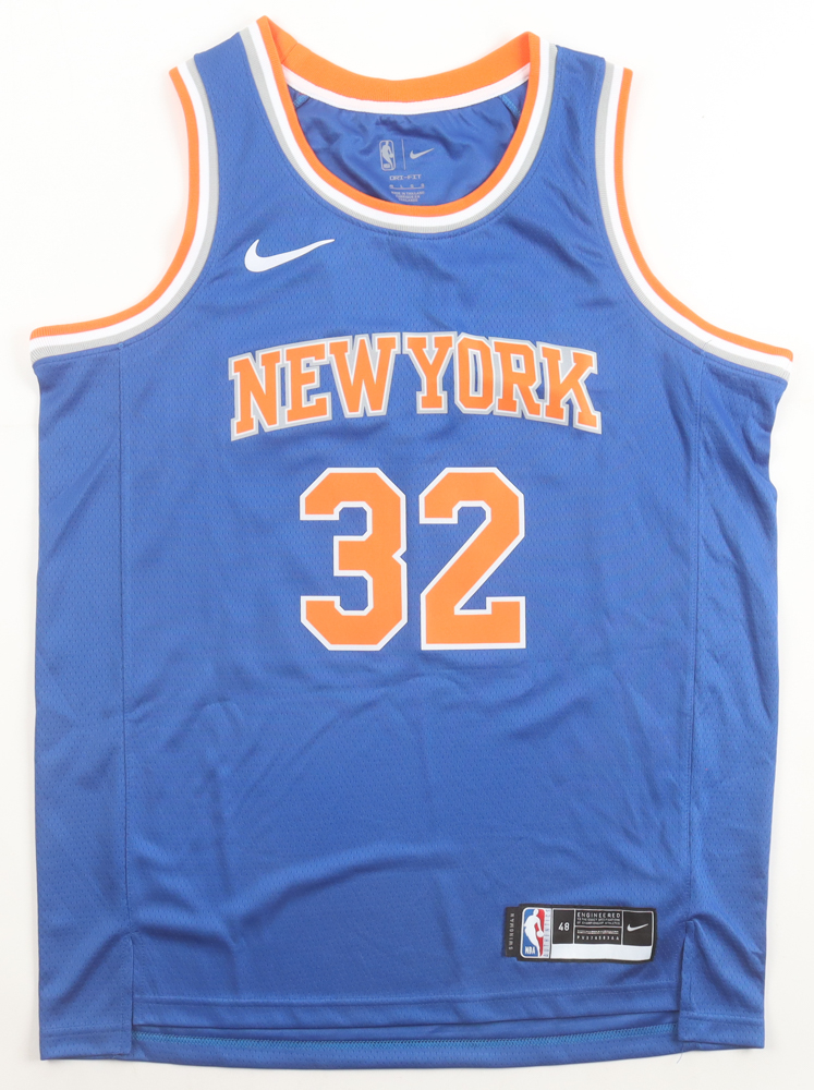 Karl-Anthony Towns Signed Knicks Nike Authentic Jersey (PSA) at PristineAuction.com Karl-Anthony Towns Signed Knicks Nike Authentic Jersey (PSA) at PristineAuction.com