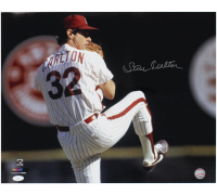 Steve Carlton Signed Phillies 16x20 Photo (JSA) at PristineAuction.com