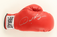 Oscar De La Hoya Signed Everlast Boxing Glove (JSA) at PristineAuction.com