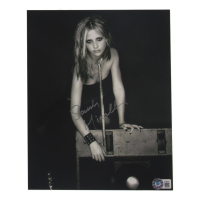 Sarah Michelle Gellar Signed 8x10 Photo (Beckett) at PristineAuction.com