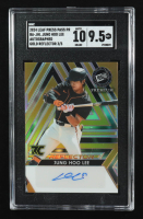Jung-Hoo Lee 2024 Leaf Press Pass Premium Autographs Gold Reflector #BA-JHL #3/5 RC (SGC 9.5) at PristineAuction.com