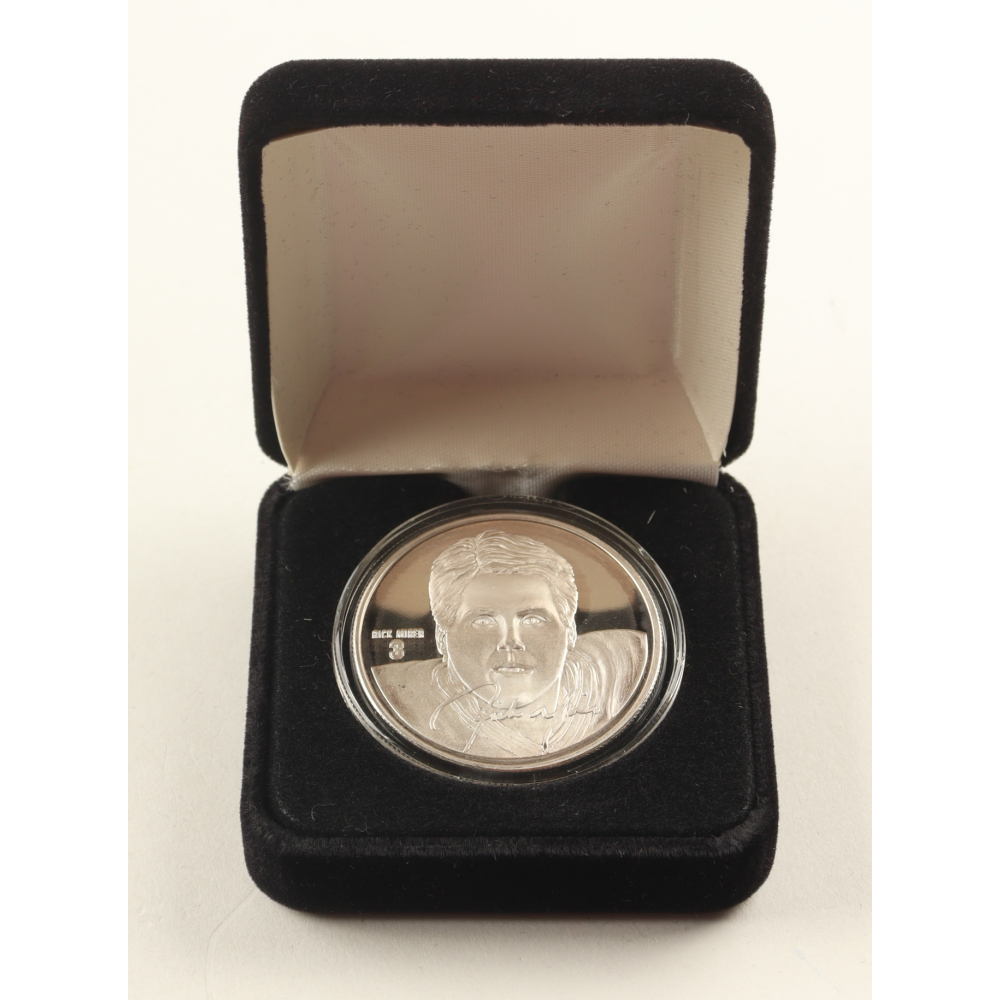 Rick Mirer LE The Highland Mint 1 Troy Oz .999 Fine Silver Commemorative Bullion Round at PristineAuction.com