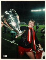 Kenny Dalglish Signed Liverpool 12x16 Photo (Beckett) at PristineAuction.com