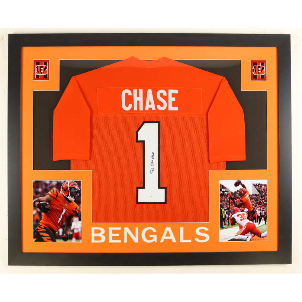 Ja'Marr Chase Signed Custom Framed Jersey (JSA) at PristineAuction.com