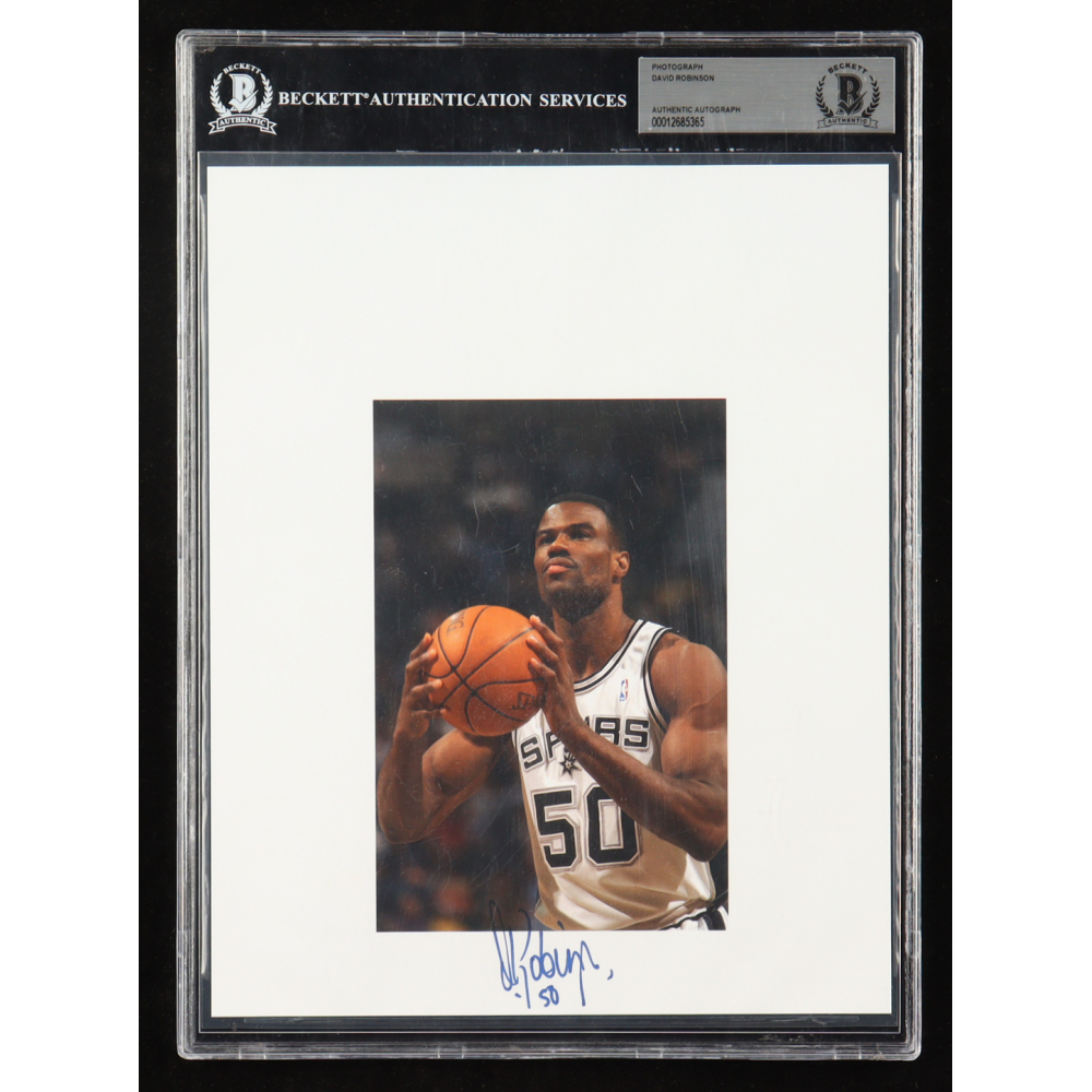 David Robinson Signed Spurs 8x10 Photo (BAS) at PristineAuction.com