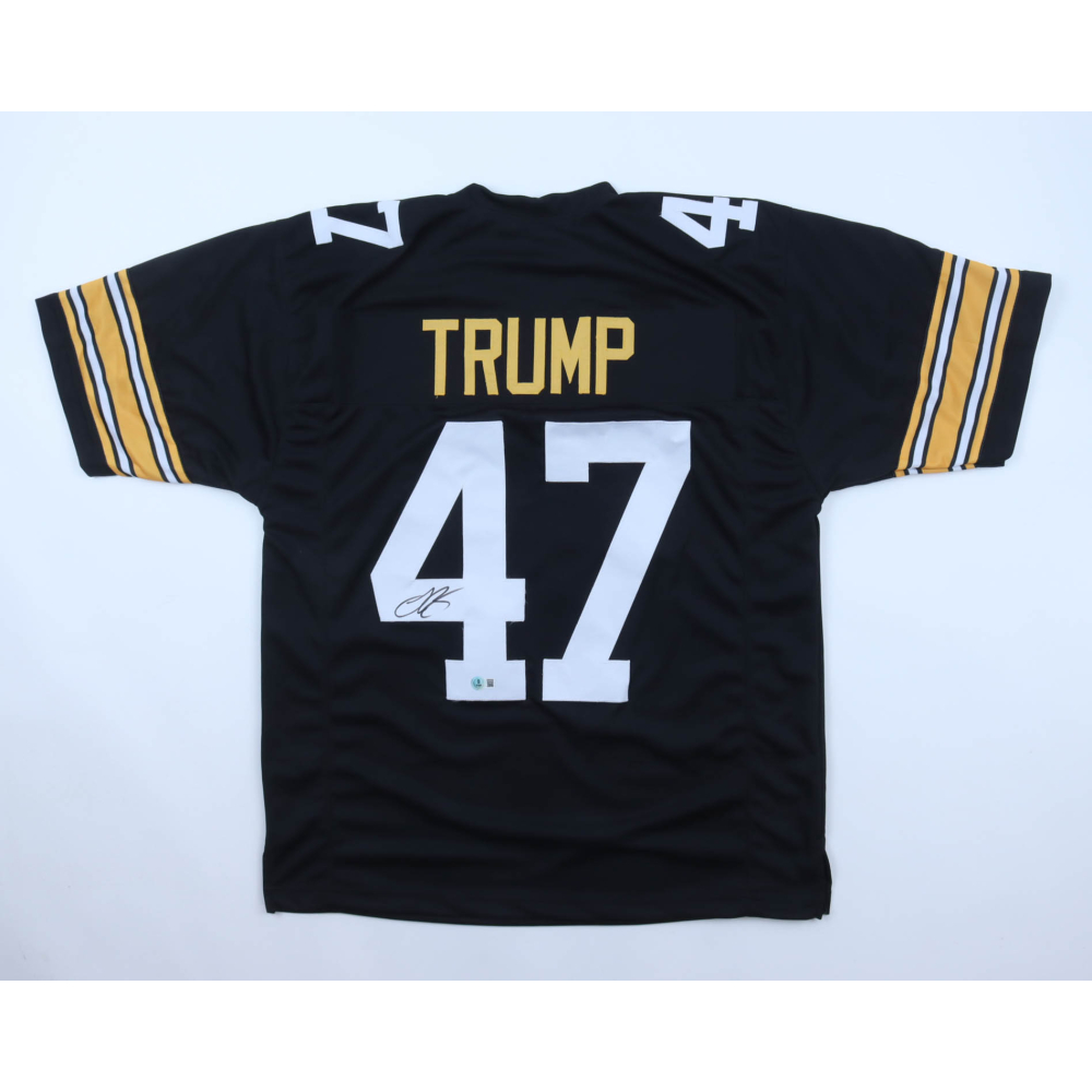 Le'Veon Bell Signed Jersey (Beckett) at PristineAuction.com