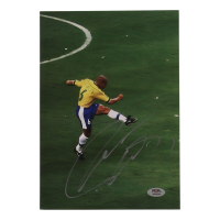 Roberto Carlos Signed 8x11.5 Photo (PSA) at PristineAuction.com